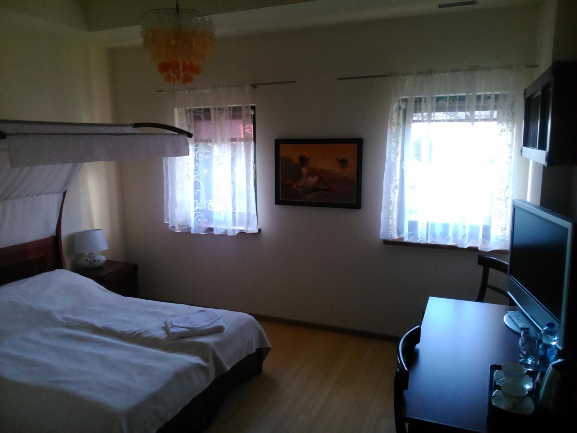 Bed and Breakfast Karczma Biesiadna Dalnia Номер фото